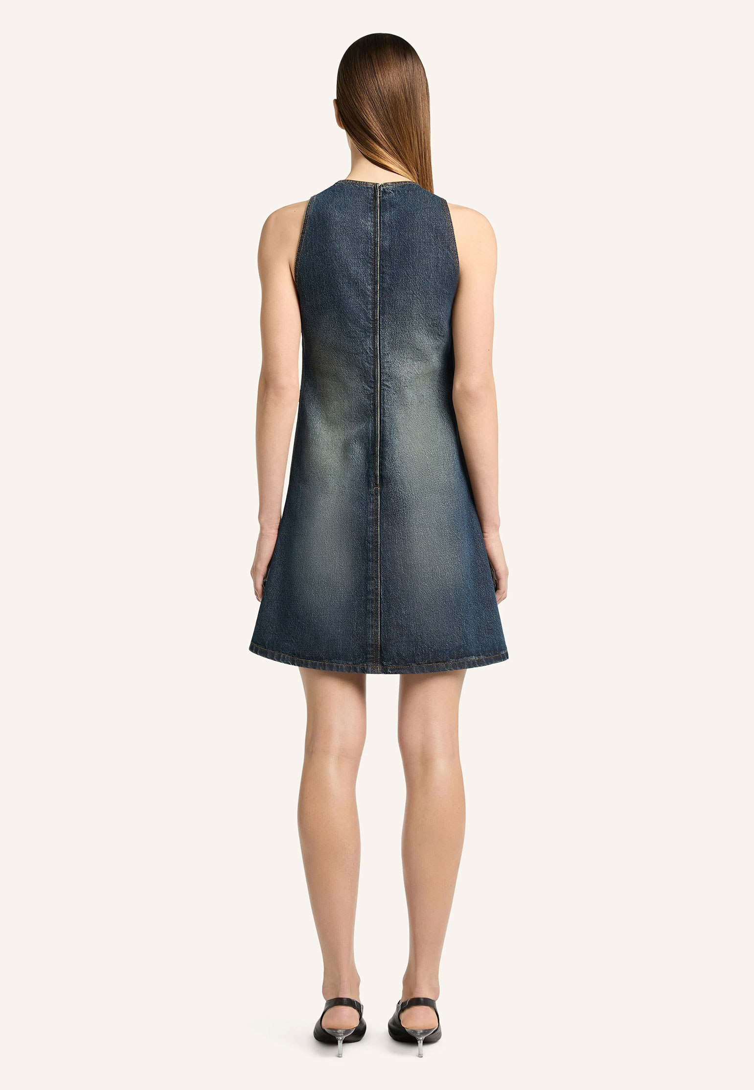 Платье COURREGES  36 размера