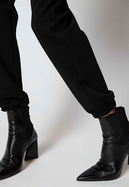 Спортивные брюки MAX\u0026MOI (черные) женские по цене 8931 рубль купить вМоскве (арт.E22BOUBA) - ElytS.ru
