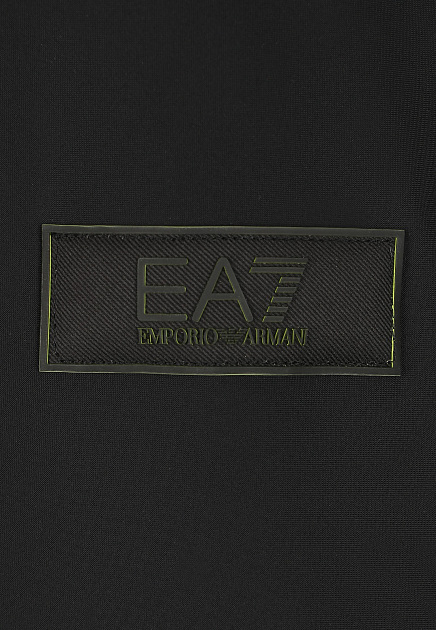 Куртка с ветрозащитным и водоотталкивающим покрытием EA7